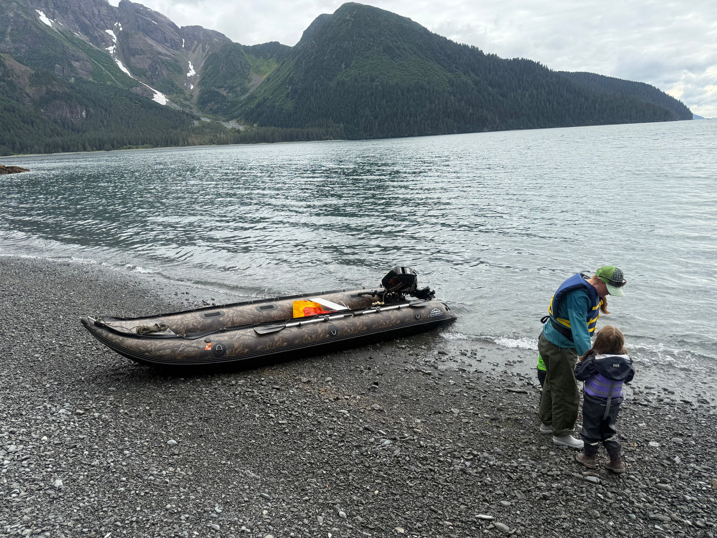 18ft Inflatable Boat & 20HP Mercury Outboard