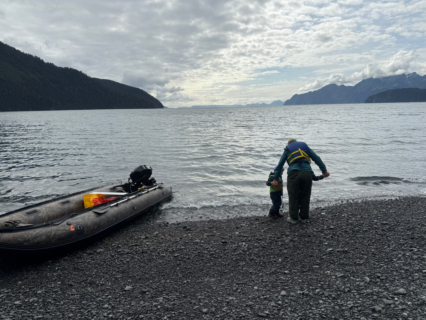18ft Inflatable Boat & 20HP Mercury Outboard