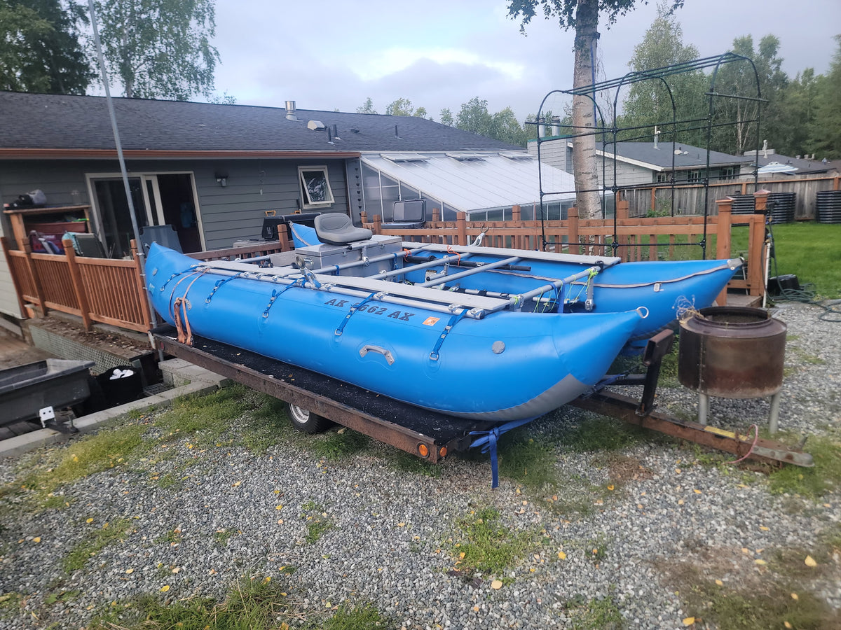 16' AIRE Lion Cataraft Rental – Expedition & Float Hunt Raft