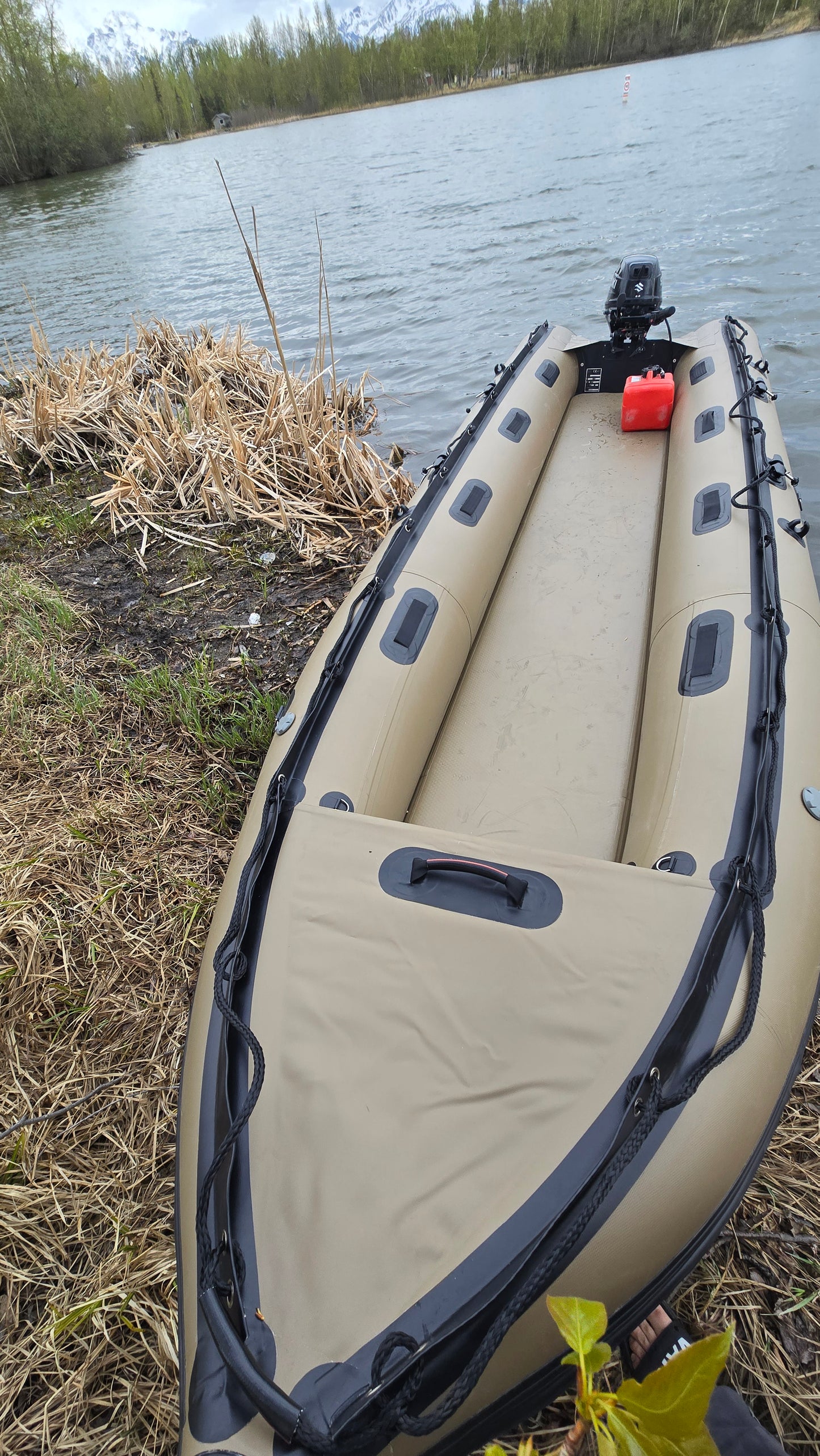 18ft Inflatable Boat & 20HP Mercury Outboard